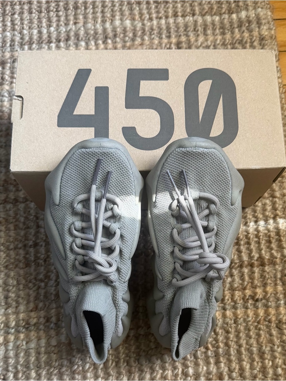 Yeezy 450 - Picture 10 of 12